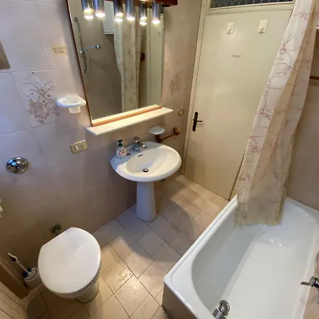 Ca' Orfeo Bed & Breakfast 2*